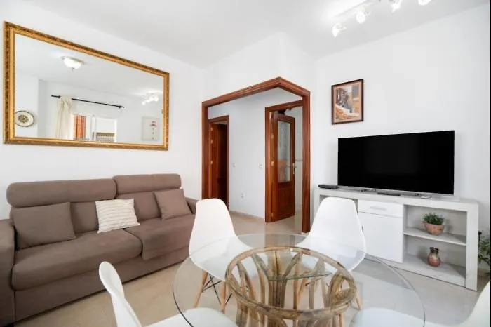 Imperial Rota Free Parking By Staycare Apartmán